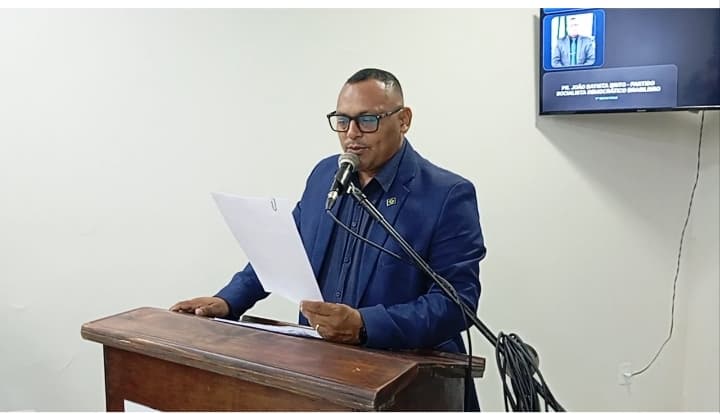 VEREADOR JOÃO BATISTA BRITO APRESENTOU INDICAÇÃO N°169/2026 E PARECERES